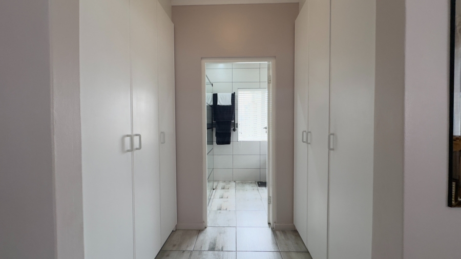 3 Bedroom Property for Sale in Strand South Western Cape